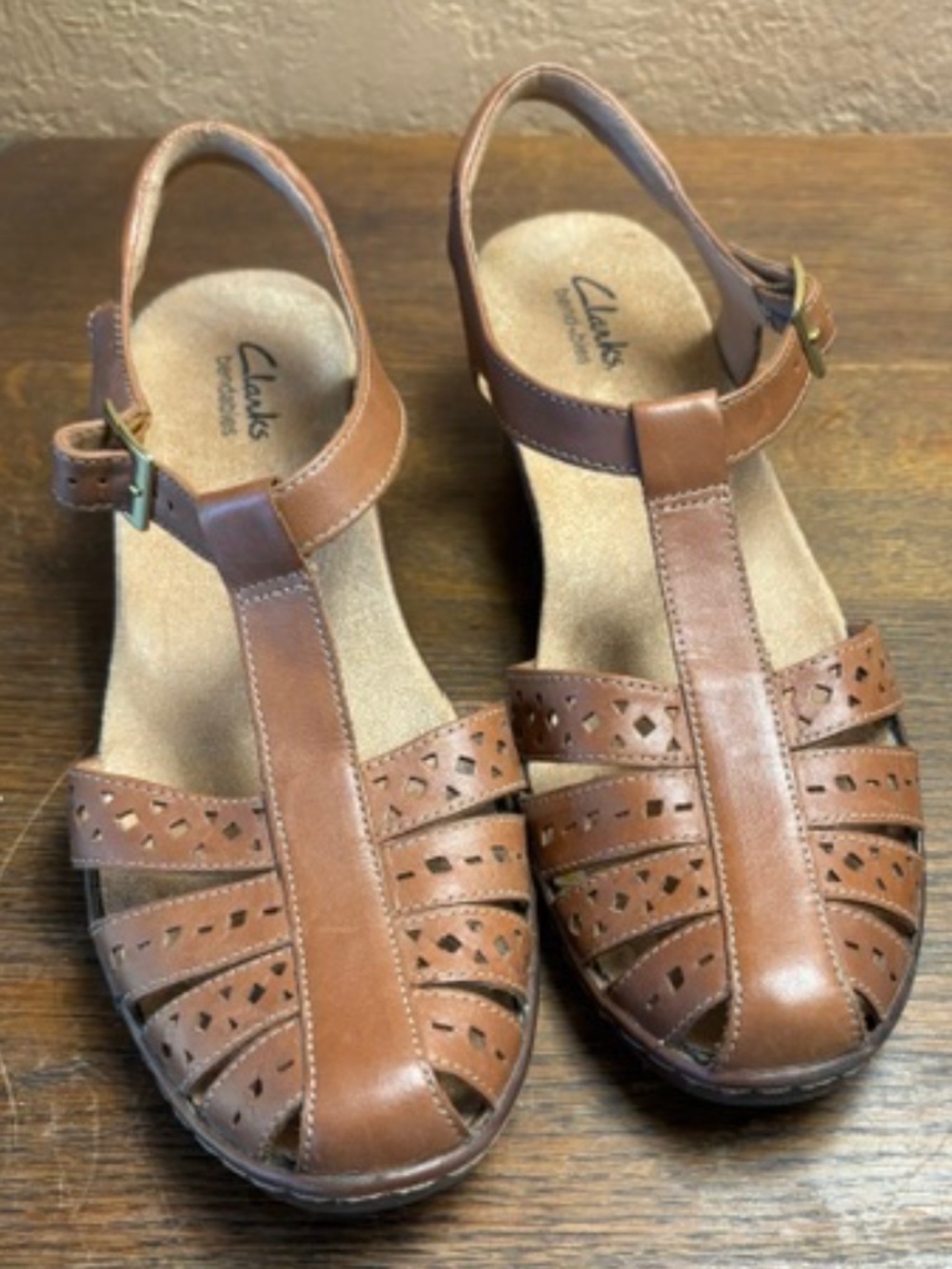 Clarks Bendables - SZ9.5M